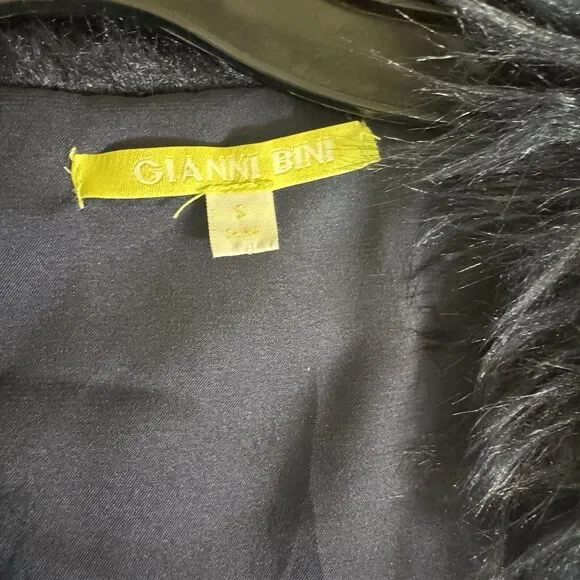 GIANNI BINI WOMEN'S Blue Faux Fur Shell Vest Women’s Small Hook Eye Closure - Picture 4 of 5